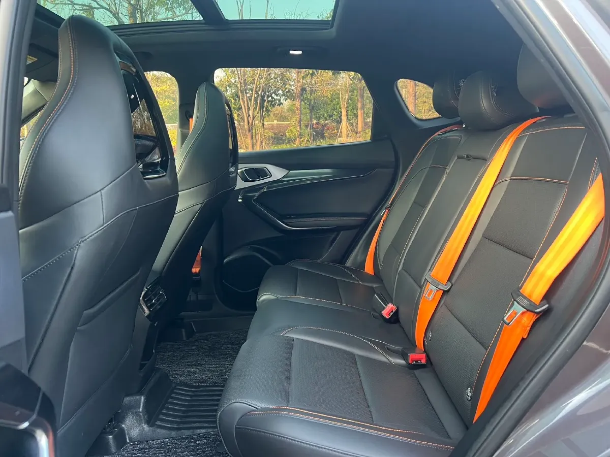 2022 MG ONE 1.5T 181HP L4 CVT,autocango,china used car exporter,china ev exporter,chinese used car exporter,chinese used ev exporter