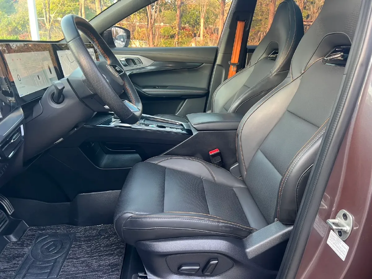 2022 MG ONE 1.5T 181HP L4 CVT,autocango,china used car exporter,china ev exporter,chinese used car exporter,chinese used ev exporter