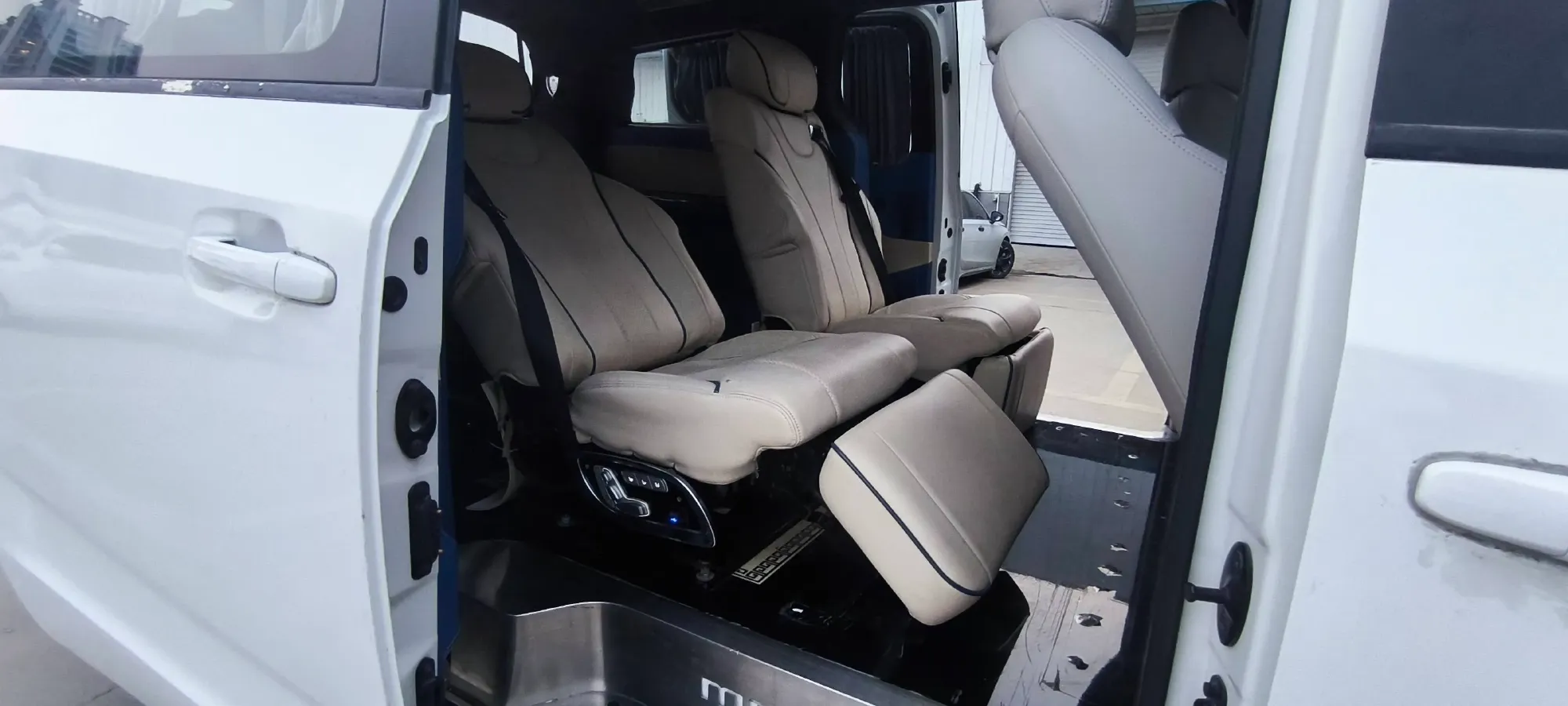 2018 MAXUS G10 2.0T 224HP L4 6MT,autocango,china used car exporter,china ev exporter,chinese used car exporter,chinese used ev exporter