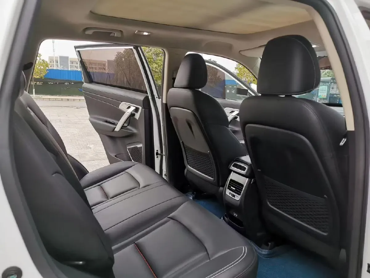 2018 Geely Azkarra 1.8T 184HP L4 6AT,autocango,china used car exporter,china ev exporter,chinese used car exporter,chinese used ev exporter