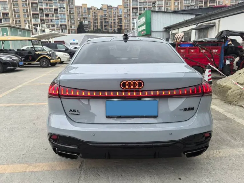 2026 Audi A5L 2.0T 204HP L4 7DCT,autocango,china used car exporter,china ev exporter,chinese used car exporter,chinese used ev exporter
