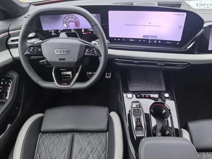 2026 Audi A5L 2.0T 204HP L4 7DCT,autocango,china used car exporter,china ev exporter,chinese used car exporter,chinese used ev exporter