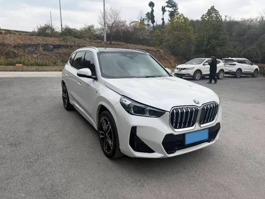 2024 BMW X1 2.0T 204HP L4 7DCT,autocango,china used car exporter,china ev exporter,chinese used car exporter,chinese used ev exporter