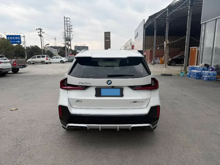 2024 BMW X1 2.0T 204HP L4 7DCT,autocango,china used car exporter,china ev exporter,chinese used car exporter,chinese used ev exporter