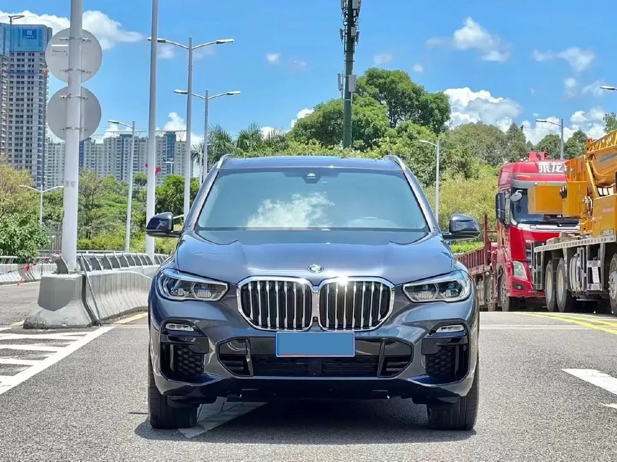 2021 BMW X5 3.0T 340HP L6 8AT,autocango,china used car exporter,china ev exporter,chinese used car exporter,chinese used ev exporter