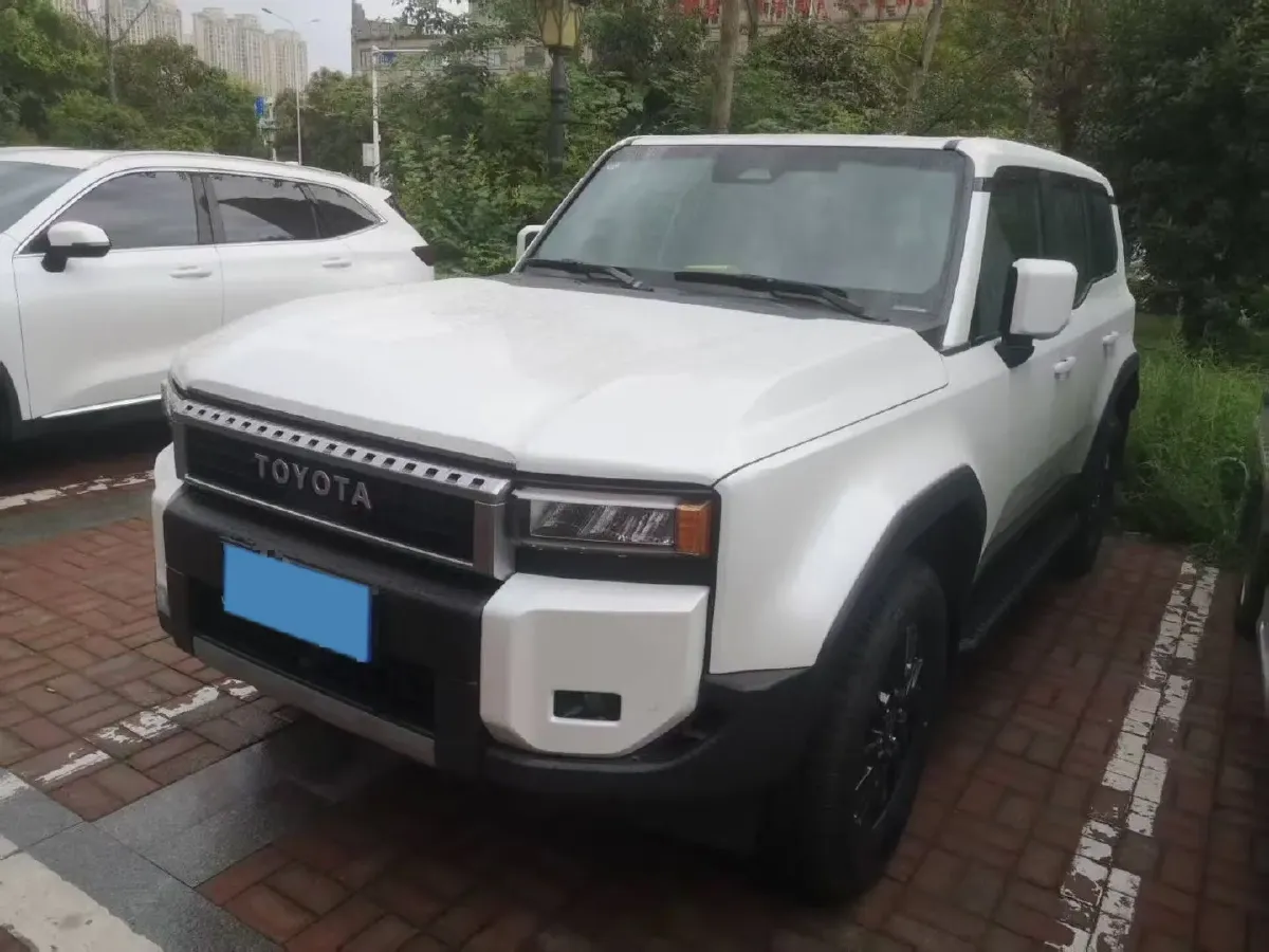 2024 Toyota Land Cruiser Prado 2.4T 282HP L4 8AT Hybrid,autocango,china used car exporter,china ev exporter,chinese used car exporter,chinese used ev exporter
