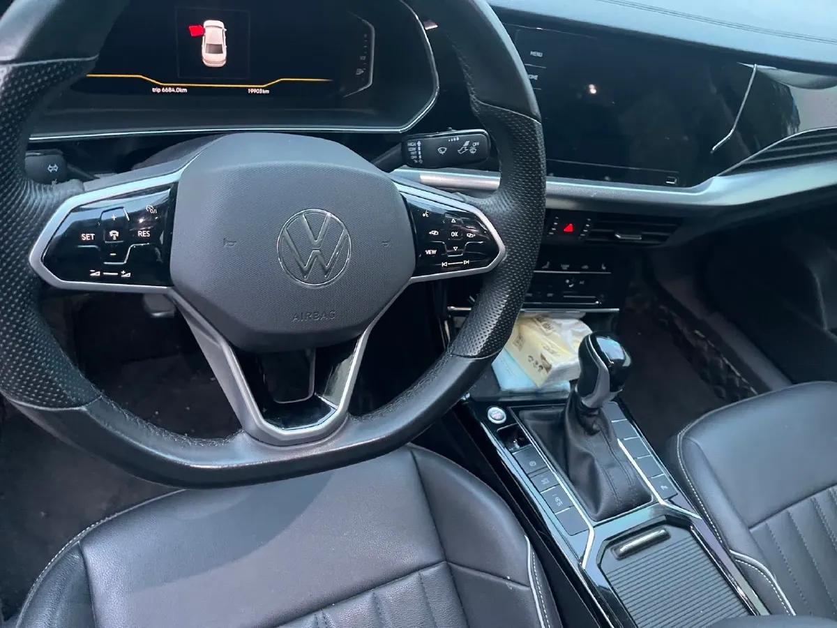 2023 Volkswagen Passat 2.0T 186HP L4 7DCT,autocango,china used car exporter,china ev exporter,chinese used car exporter,chinese used ev exporter