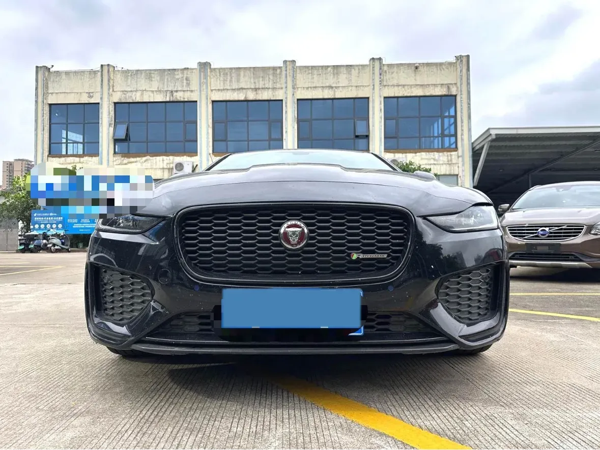 2021 Jaguar XEL 2.0T 200HP L4 8AT,autocango,china used car exporter,china ev exporter,chinese used car exporter,chinese used ev exporter