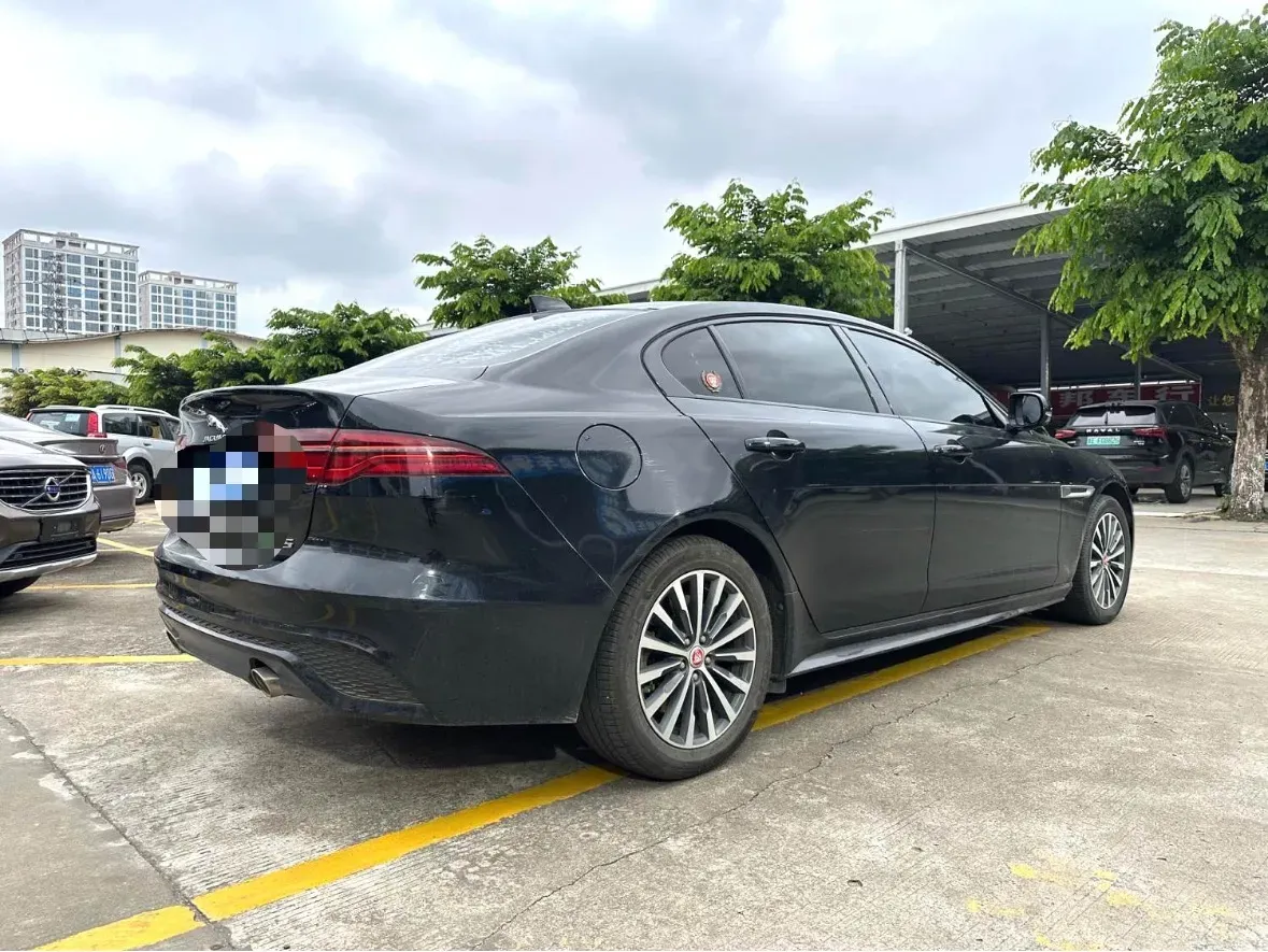 2021 Jaguar XEL 2.0T 200HP L4 8AT,autocango,china used car exporter,china ev exporter,chinese used car exporter,chinese used ev exporter