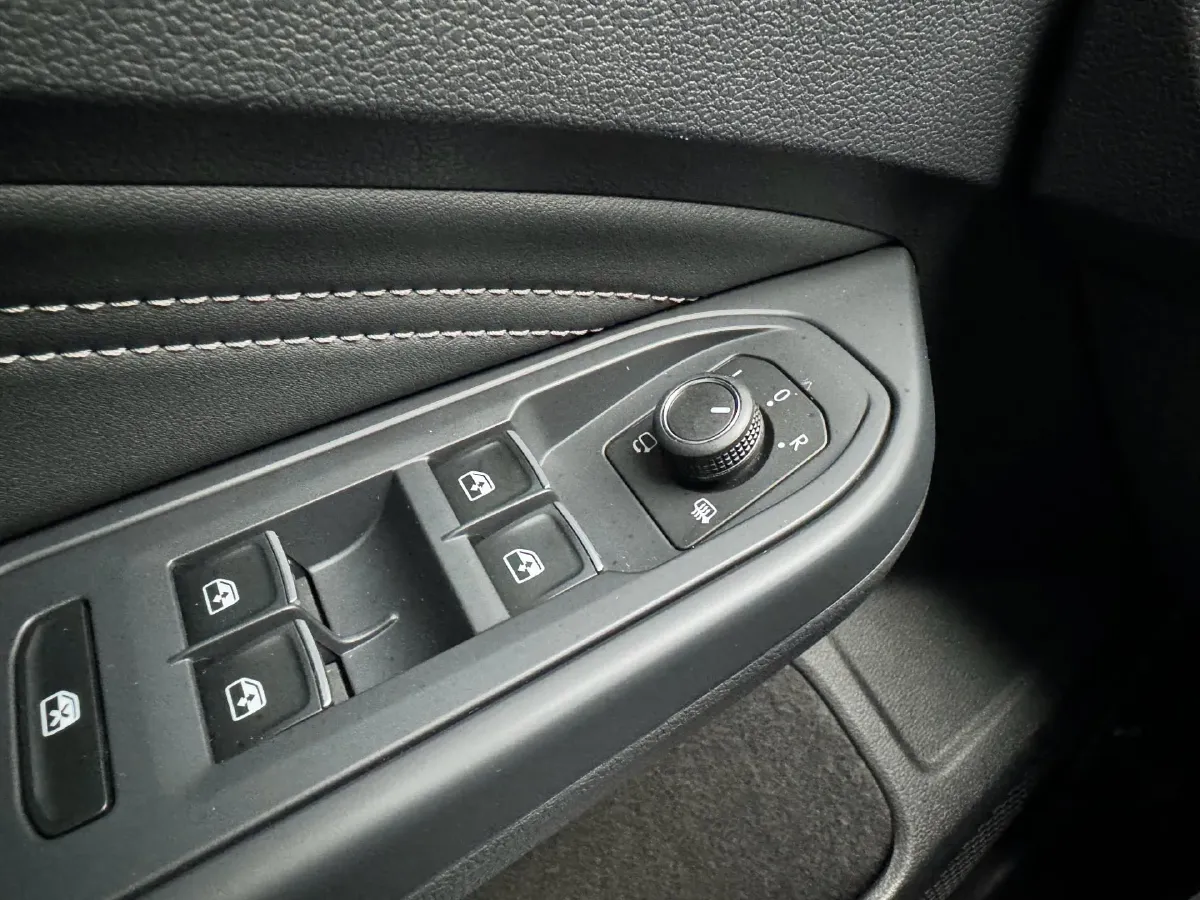 2023 Volkswagen Golf 1.4T 150HP L4 7DCT,autocango,china used car exporter,china ev exporter,chinese used car exporter,chinese used ev exporter