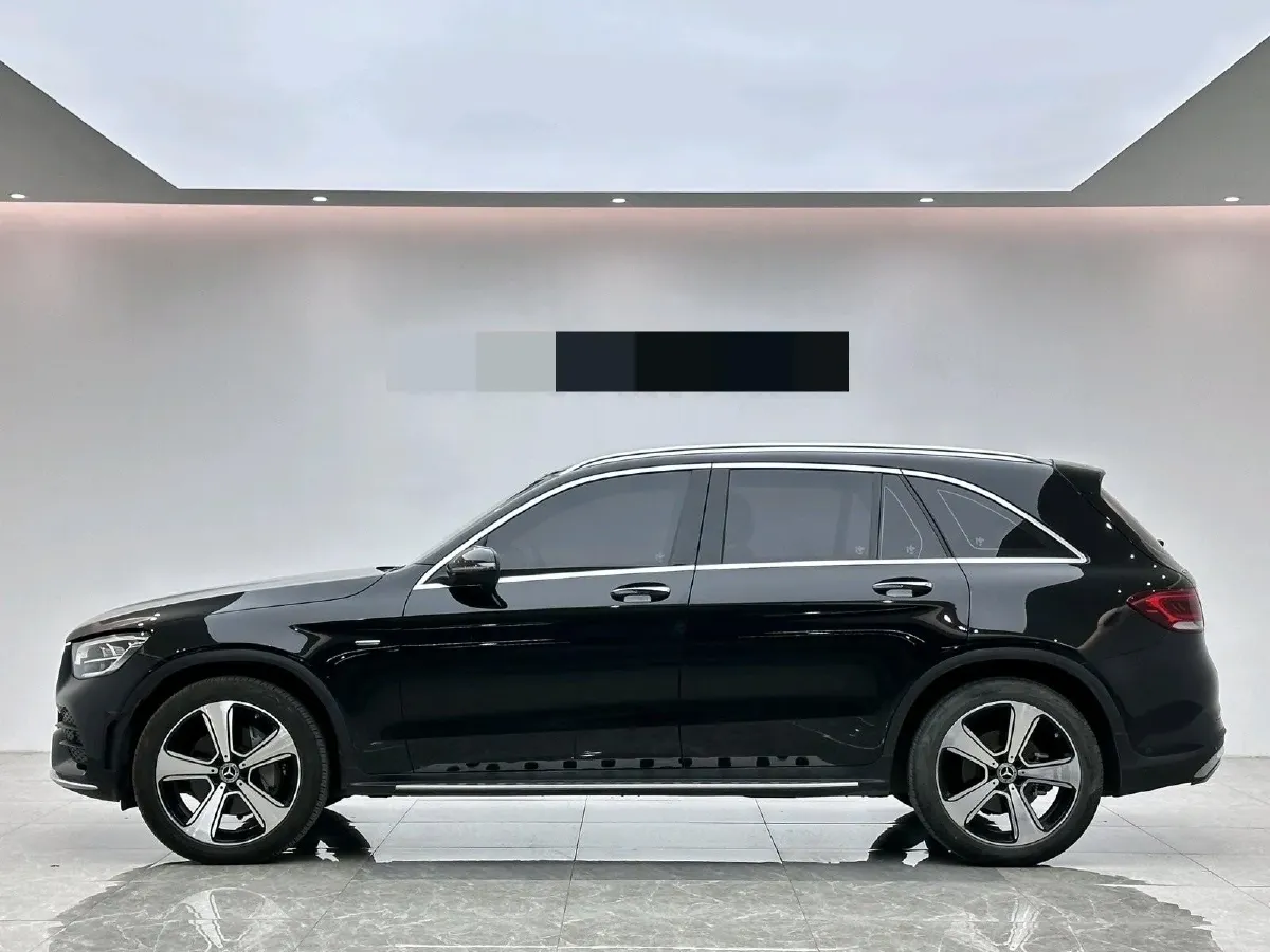 2022 Mercedes-Benz GLC Class 2.0T 258HP L4 9AT,autocango,china used car exporter,china ev exporter,chinese used car exporter,chinese used ev exporter