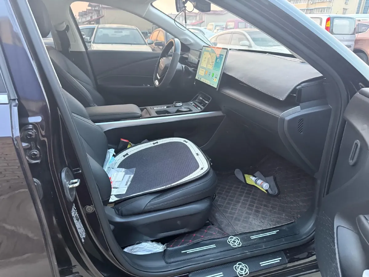 2023 WuLing XingGuang 1.5L 106HP L4 E-CVT PHEV 20.5KWH,autocango,china used car exporter,china ev exporter,chinese used car exporter,chinese used ev exporter