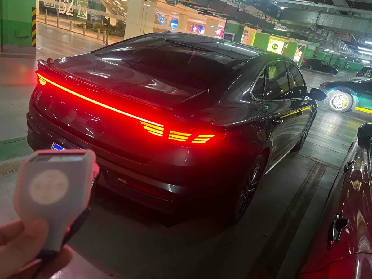 2021 Geely Preface 2.0T 190HP L4 7DCT,autocango,china used car exporter,china ev exporter,chinese used car exporter,chinese used ev exporter