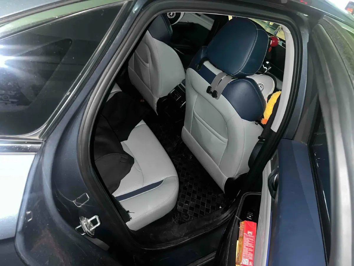 2021 Geely Preface 2.0T 190HP L4 7DCT,autocango,china used car exporter,china ev exporter,chinese used car exporter,chinese used ev exporter