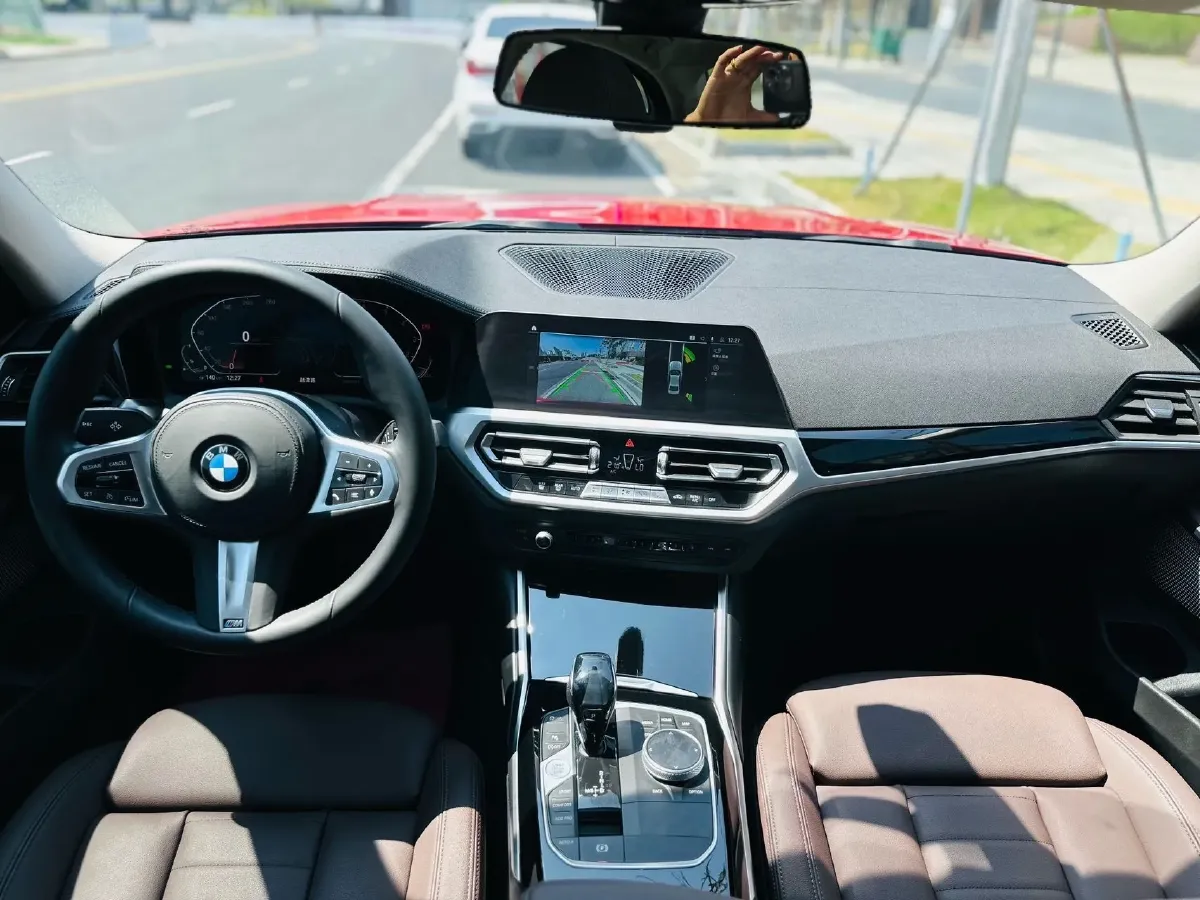 2021 BMW 3 Series 2.0T 156HP L4 8AT,autocango,china used car exporter,china ev exporter,chinese used car exporter,chinese used ev exporter