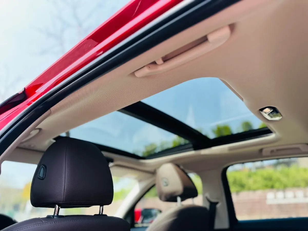 2021 BMW 3 Series 2.0T 156HP L4 8AT,autocango,china used car exporter,china ev exporter,chinese used car exporter,chinese used ev exporter