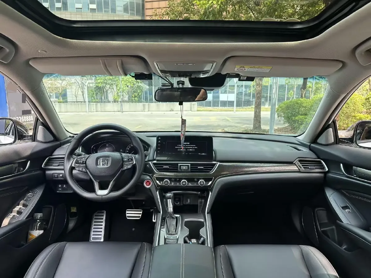 2022 Honda Accord 1.5T 194HP L4 CVT,autocango,china used car exporter,china ev exporter,chinese used car exporter,chinese used ev exporter