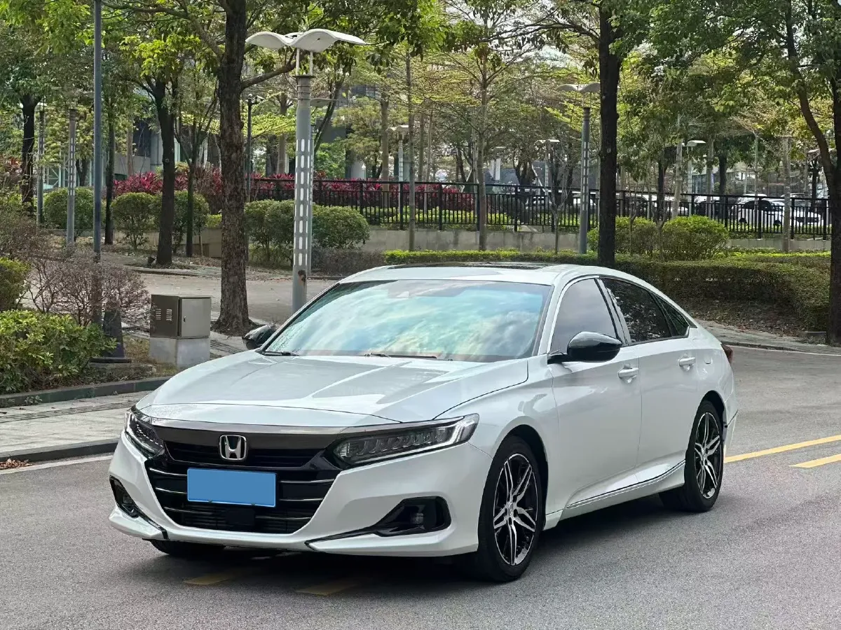 2022 Honda Accord 1.5T 194HP L4 CVT,autocango,china used car exporter,china ev exporter,chinese used car exporter,chinese used ev exporter