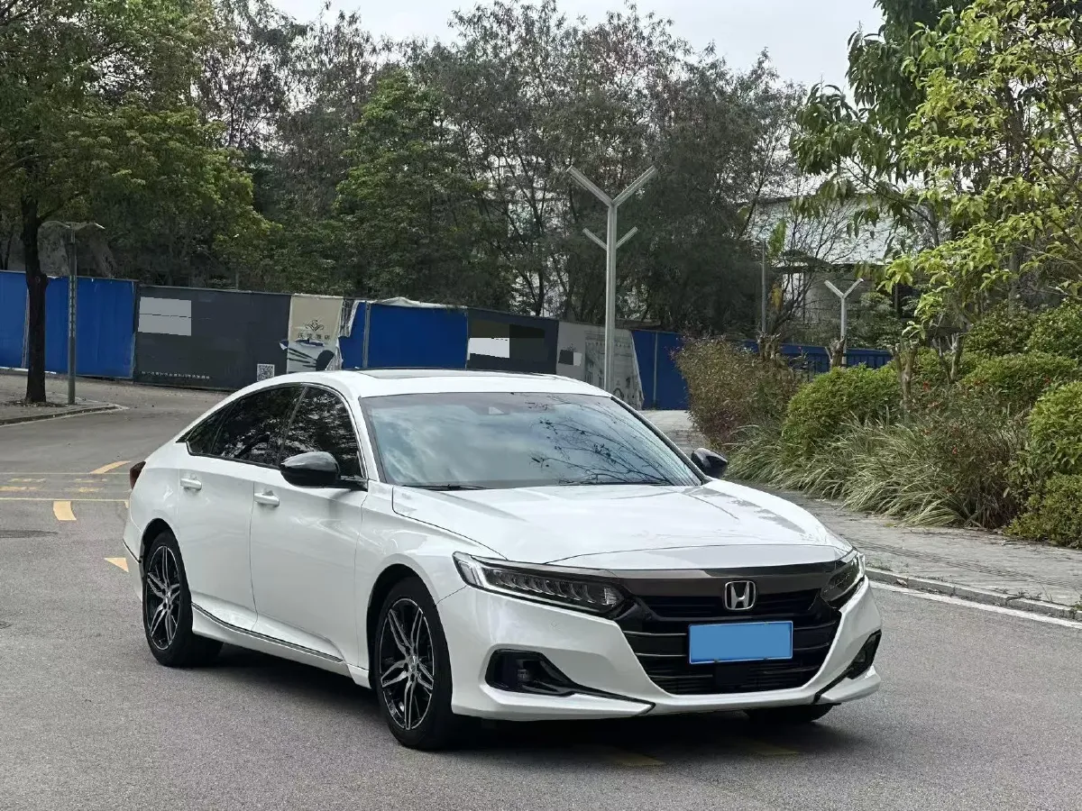 2022 Honda Accord 1.5T 194HP L4 CVT,autocango,china used car exporter,china ev exporter,chinese used car exporter,chinese used ev exporter