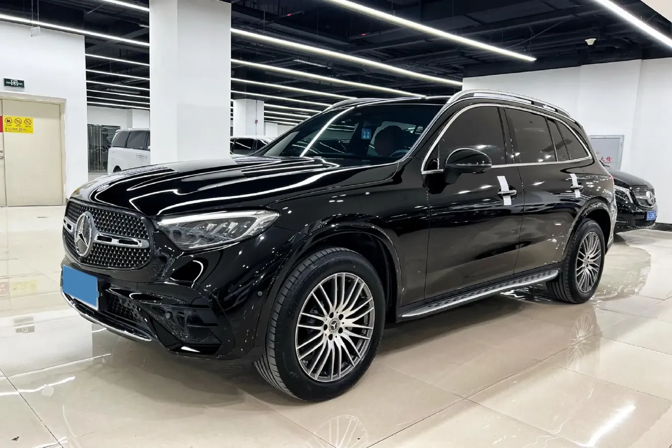 2024 Mercedes-Benz GLC Class 2.0T 258HP L4 9AT,autocango,china used car exporter,china ev exporter,chinese used car exporter,chinese used ev exporter