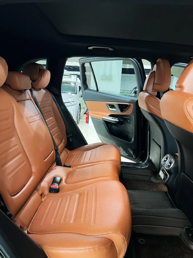 2024 Mercedes-Benz GLC Class 2.0T 258HP L4 9AT,autocango,china used car exporter,china ev exporter,chinese used car exporter,chinese used ev exporter