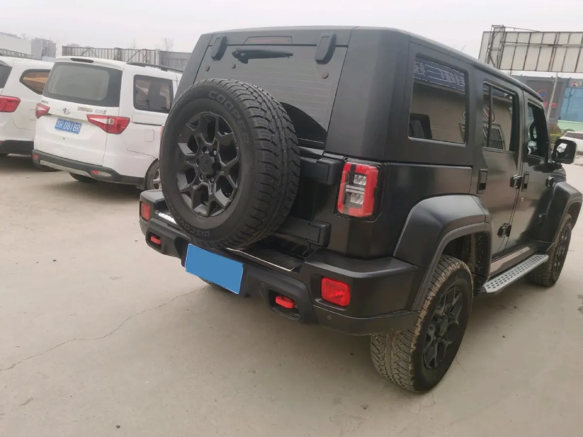 2021 Beijing BJ40 2.0T 163HP L4 8AT,autocango,china used car exporter,china ev exporter,chinese used car exporter,chinese used ev exporter