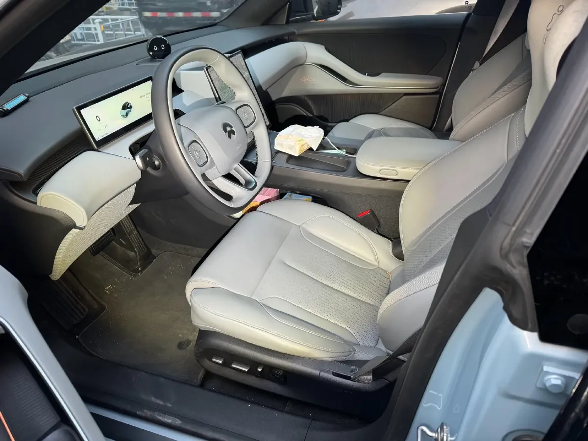 2024 NIO ET5T BEV 75KWH,autocango,china used car exporter,china ev exporter,chinese used car exporter,chinese used ev exporter