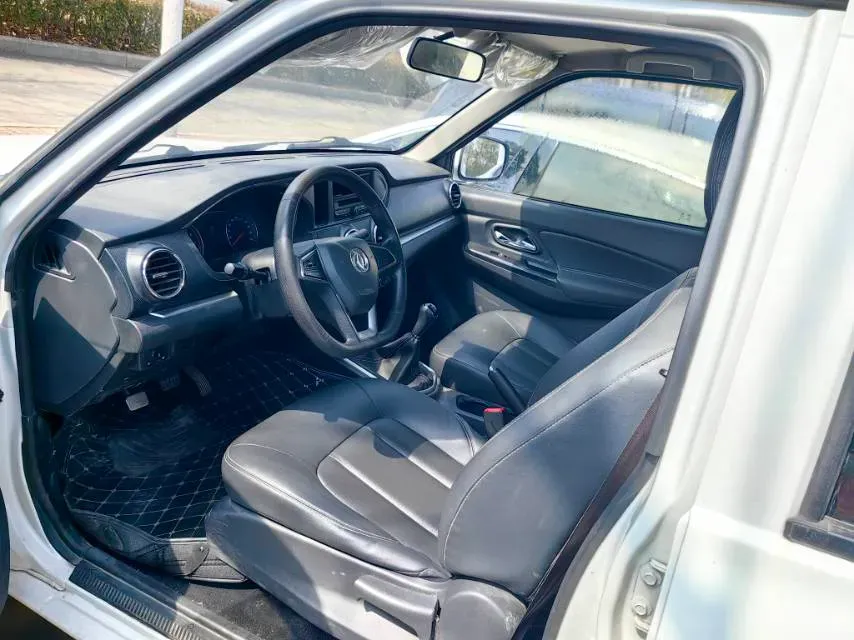 2021 Dongfeng RuiQi 2.4L 158HP L4 5MT,autocango,china used car exporter,china ev exporter,chinese used car exporter,chinese used ev exporter