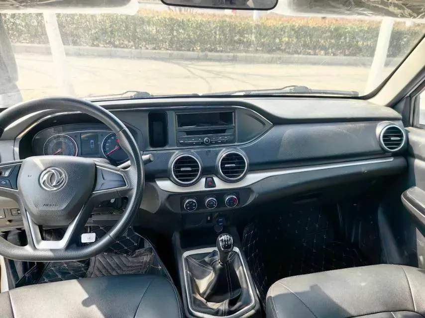 2021 Dongfeng RuiQi 2.4L 158HP L4 5MT,autocango,china used car exporter,china ev exporter,chinese used car exporter,chinese used ev exporter