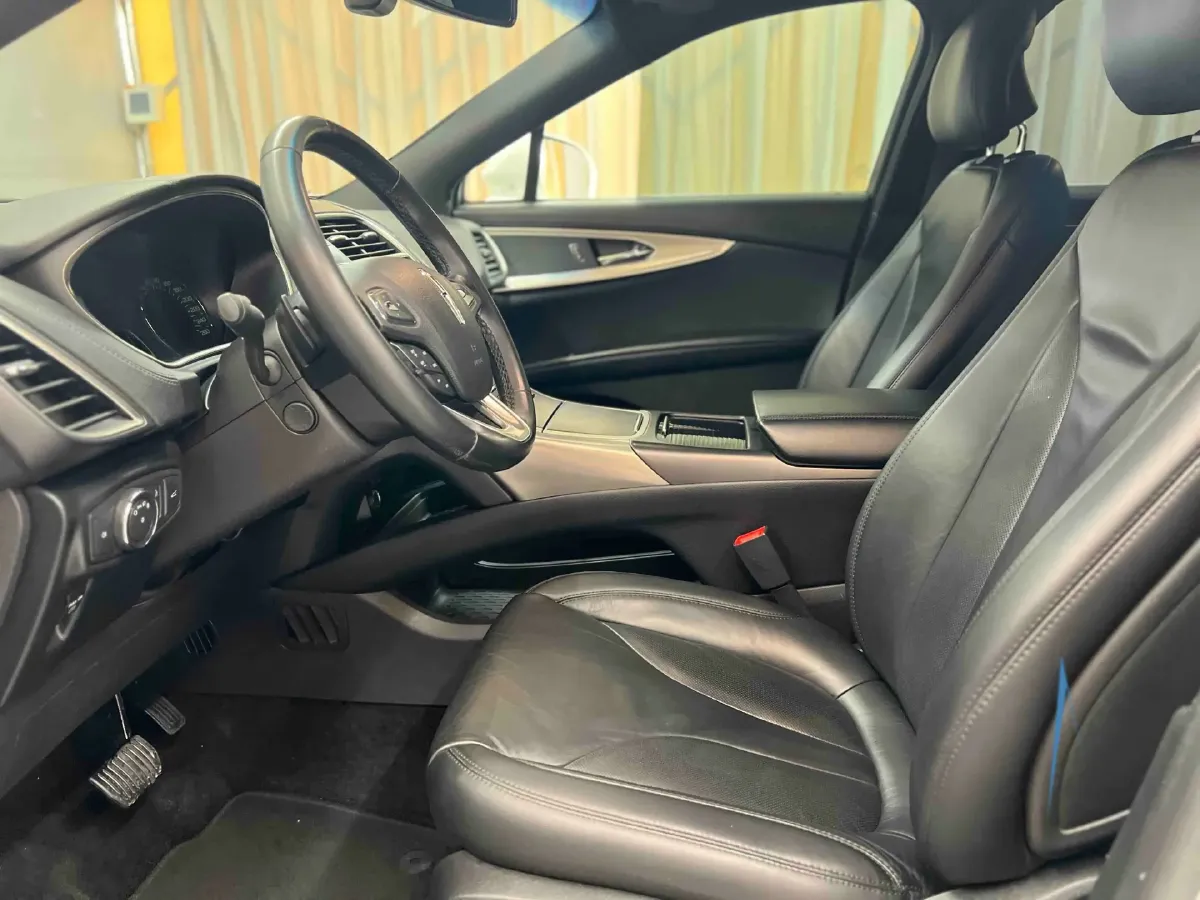 2018 Lincoln MKX 2.0T 253HP L4 6AT,autocango,china used car exporter,china ev exporter,chinese used car exporter,chinese used ev exporter