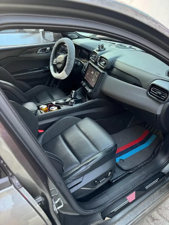 2022 LYNK&CO 03 1.5T 180HP L3 7DCT,autocango,china used car exporter,china ev exporter,chinese used car exporter,chinese used ev exporter