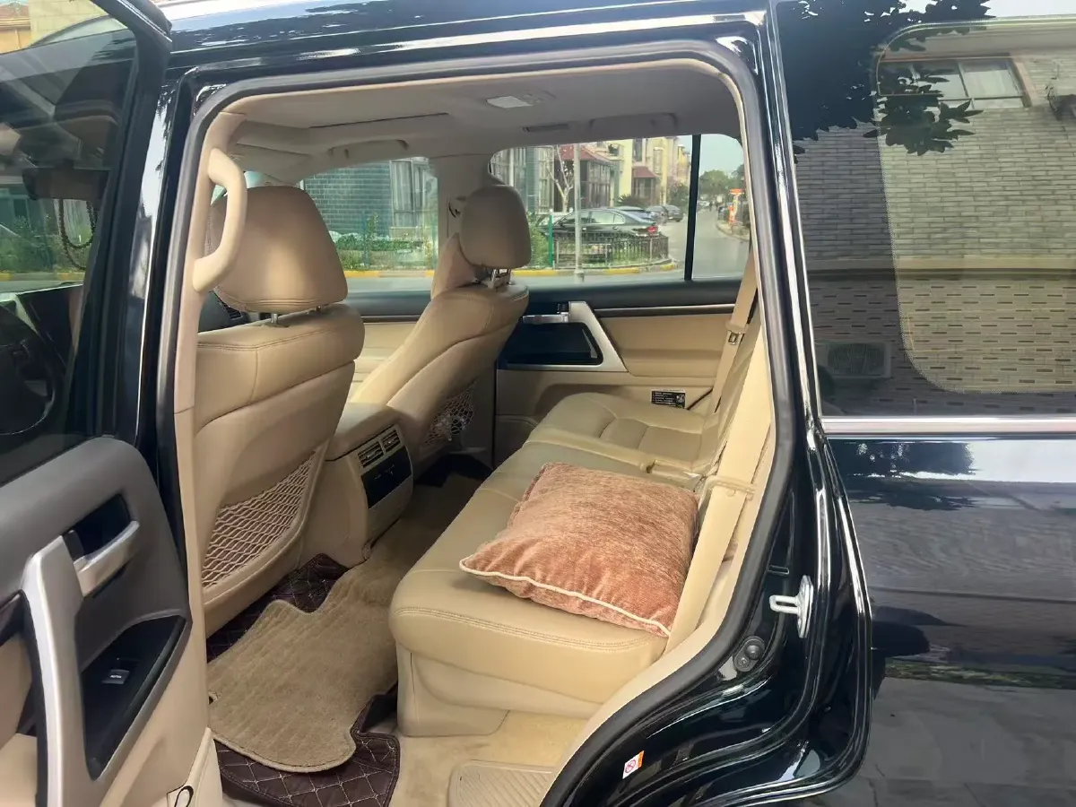 2019 Chevrolet Trax 1.0T 125HP L3 6AT,autocango,china used car exporter,china ev exporter,chinese used car exporter,chinese used ev exporter