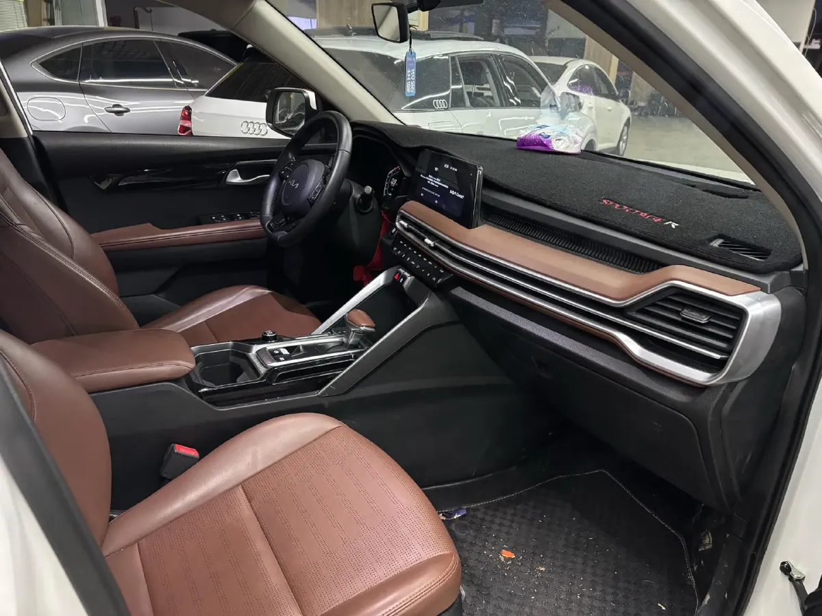 2021 Kia Sportage R 2.0L 161HP L4 6AT,autocango,china used car exporter,china ev exporter,chinese used car exporter,chinese used ev exporter