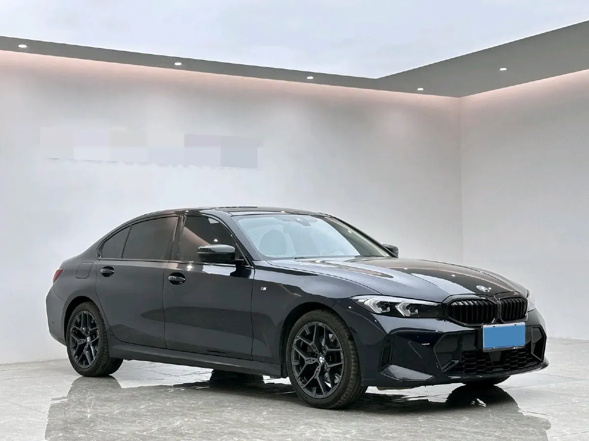 2025 BMW 3 Series 2.0T 245HP L4 8AT,autocango,china used car exporter,china ev exporter,chinese used car exporter,chinese used ev exporter