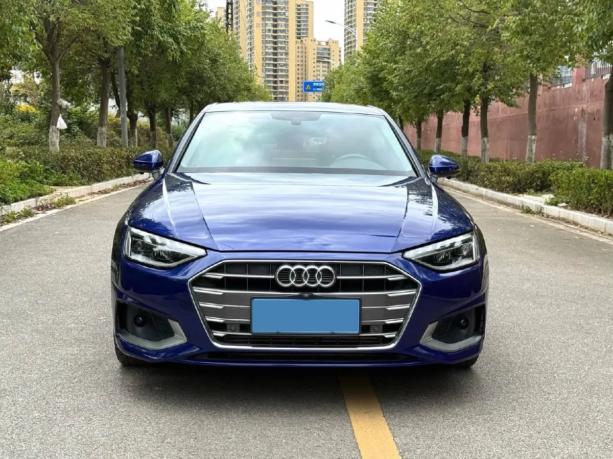 2020 Audi A4L 2.0T 190HP L4 7DCT,autocango,china used car exporter,china ev exporter,chinese used car exporter,chinese used ev exporter