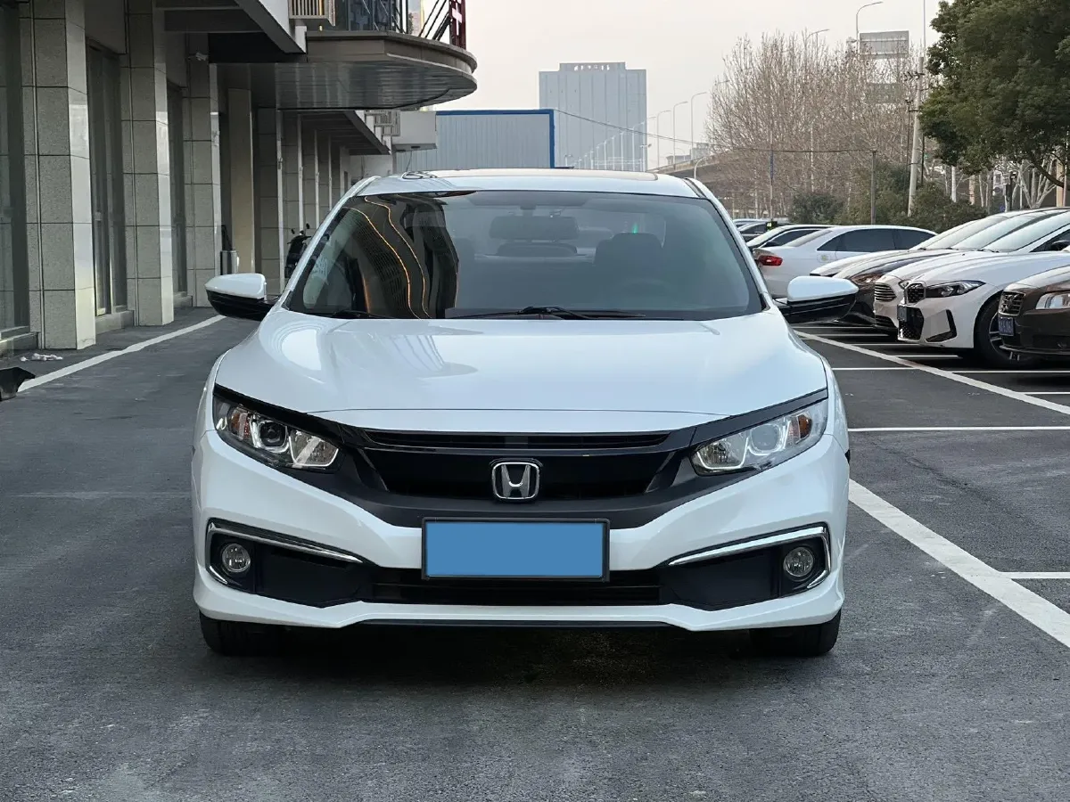 2019 Honda Civic 1.5T 177HP L4 CVT,autocango,china used car exporter,china ev exporter,chinese used car exporter,chinese used ev exporter