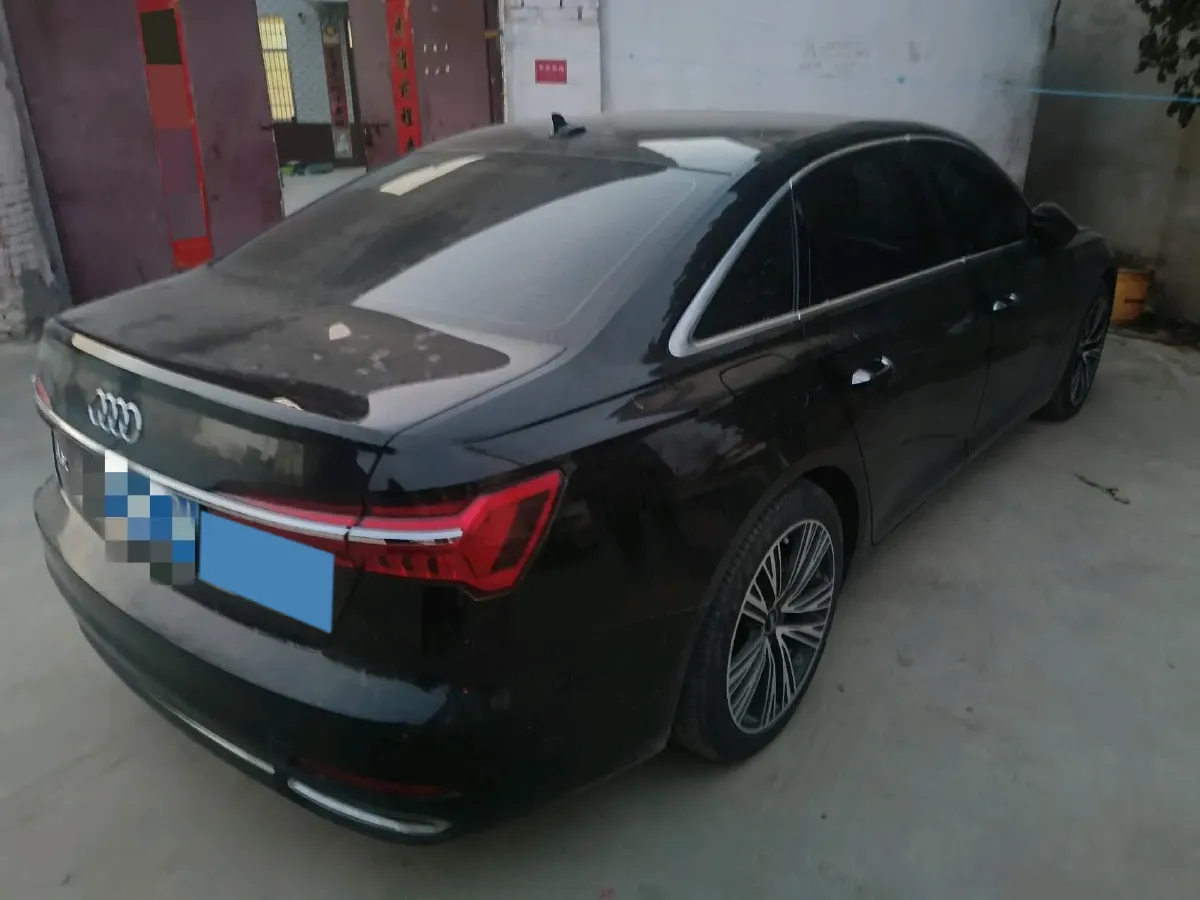 2020 Audi A6L 2.0T 190HP L4 7DCT,autocango,china used car exporter,china ev exporter,chinese used car exporter,chinese used ev exporter