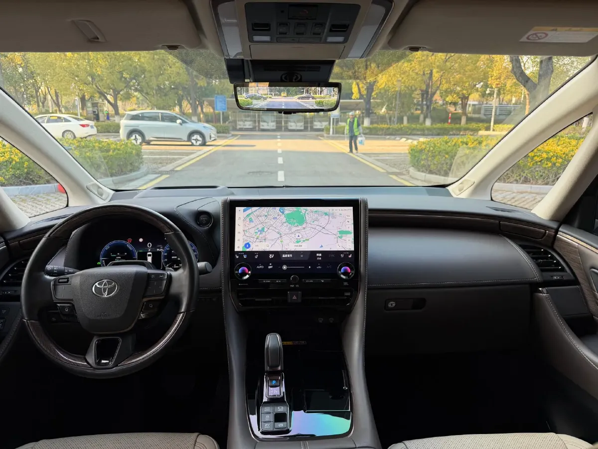 2024 Toyota Alphard 2.5L 190HP L4 E-CVT Hybrid,autocango,china used car exporter,china ev exporter,chinese used car exporter,chinese used ev exporter