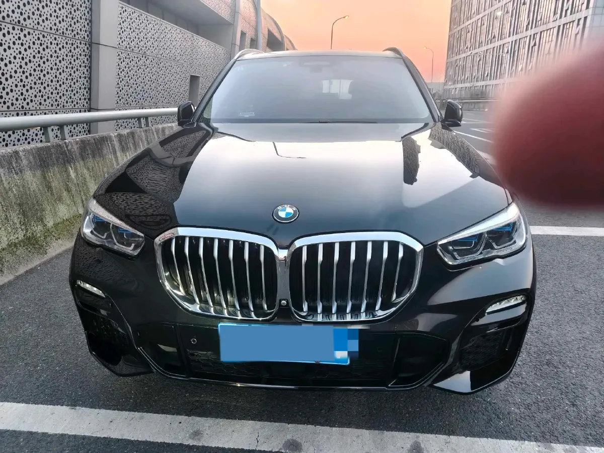 2021 BMW X5 3.0T 340HP L6 8AT,autocango,china used car exporter,china ev exporter,chinese used car exporter,chinese used ev exporter