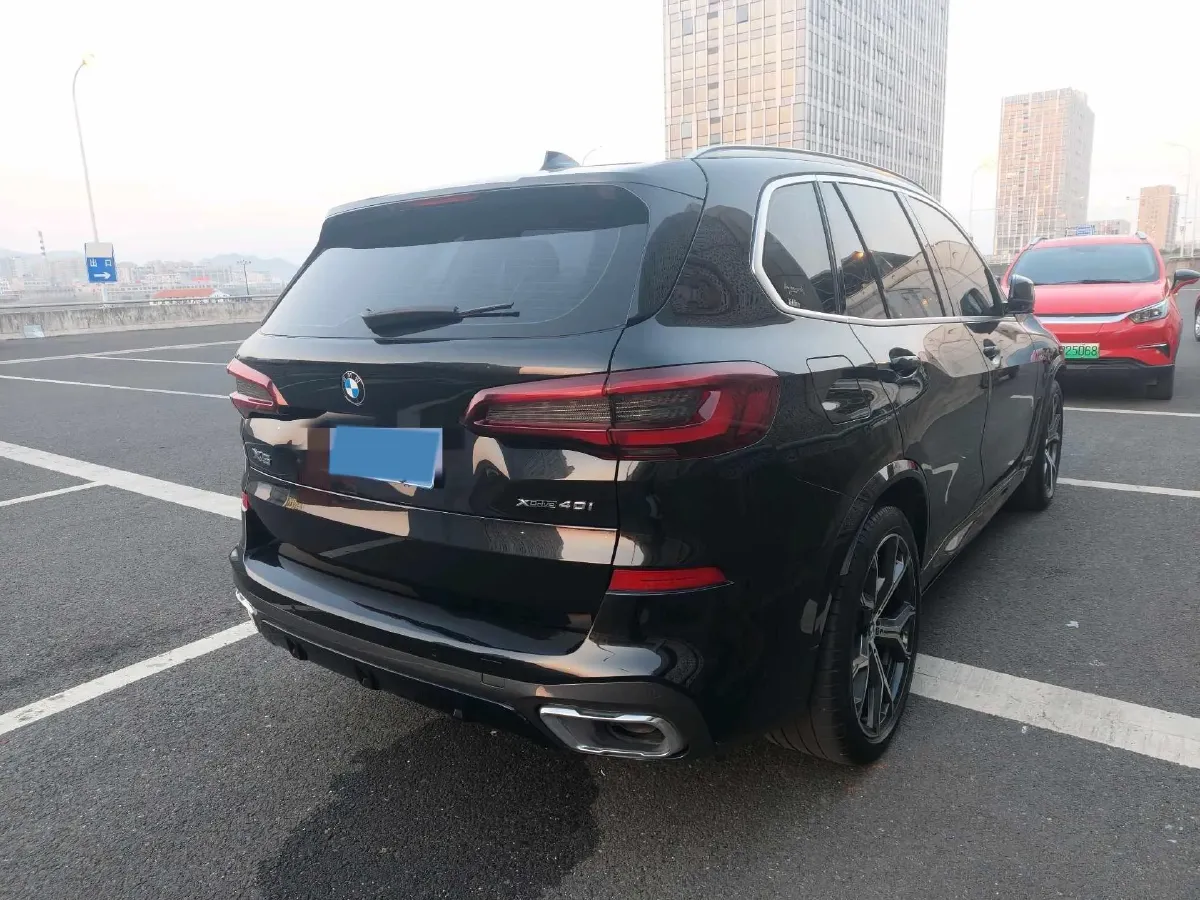 2021 BMW X5 3.0T 340HP L6 8AT,autocango,china used car exporter,china ev exporter,chinese used car exporter,chinese used ev exporter