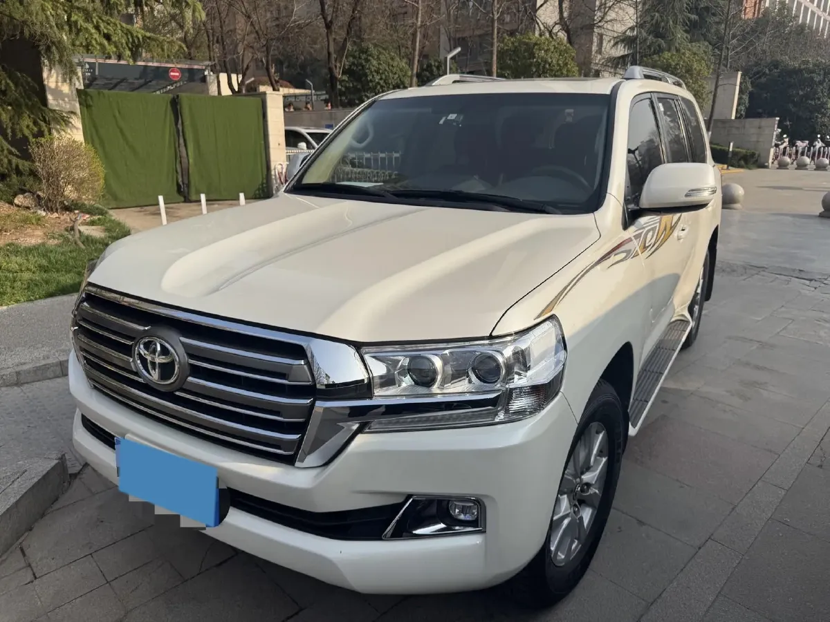 2019 Chevrolet Trax 1.0T 125HP L3 6AT,autocango,china used car exporter,china ev exporter,chinese used car exporter,chinese used ev exporter