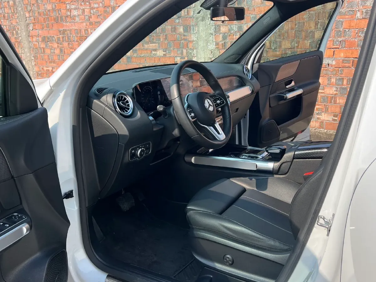 2020 Mercedes-Benz GLB Class 1.3T 163HP L4 7DCT,autocango,china used car exporter,china ev exporter,chinese used car exporter,chinese used ev exporter