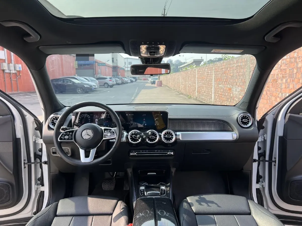 2020 Mercedes-Benz GLB Class 1.3T 163HP L4 7DCT,autocango,china used car exporter,china ev exporter,chinese used car exporter,chinese used ev exporter