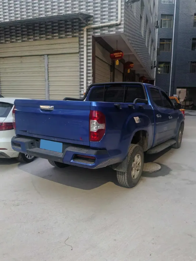 2023 MAXUS Interstellar 2.0T 143HP L4 6AT,autocango,china used car exporter,china ev exporter,chinese used car exporter,chinese used ev exporter
