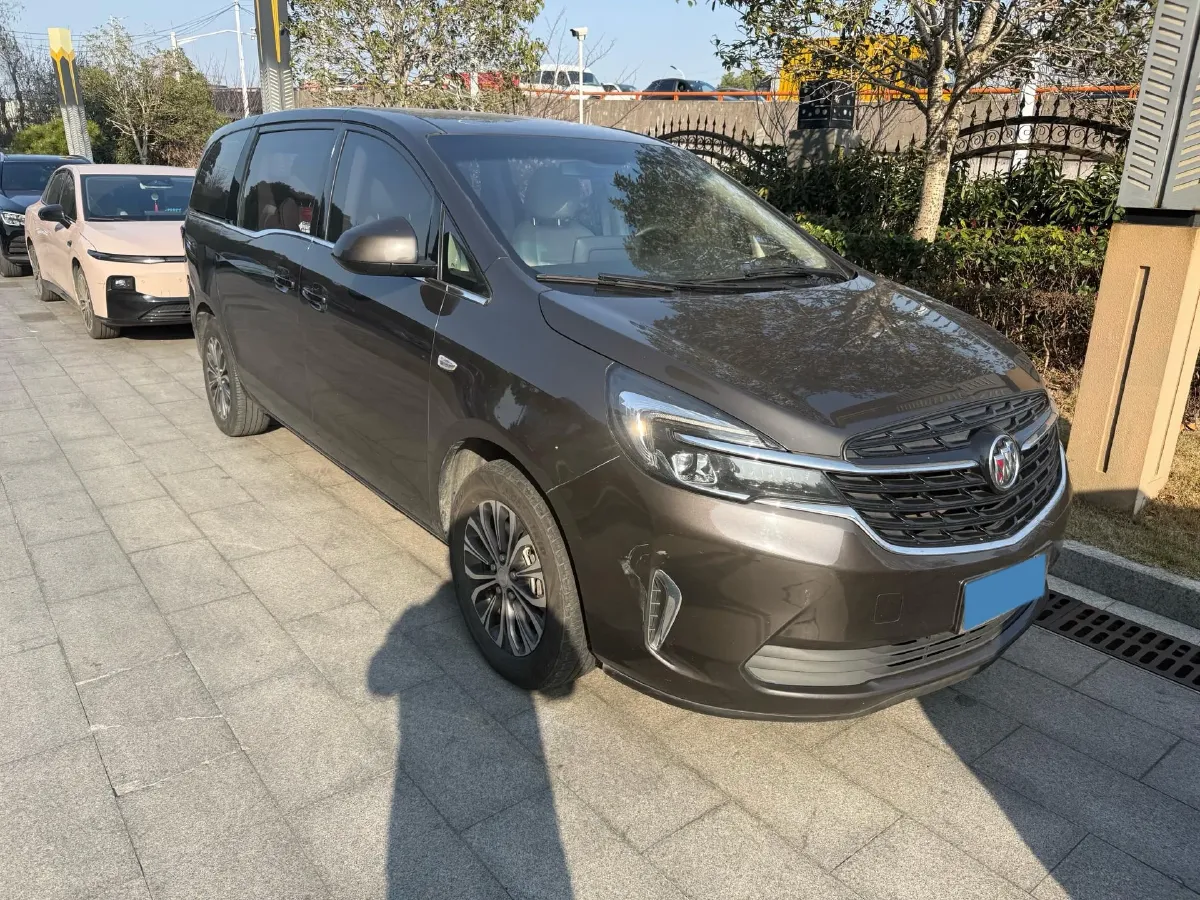 2021 Buick GL8 2.0T 237HP L4 9AT,autocango,china used car exporter,china ev exporter,chinese used car exporter,chinese used ev exporter