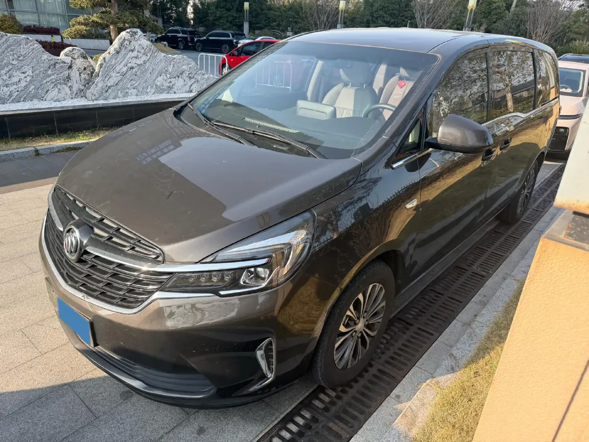 2021 Buick GL8 2.0T 237HP L4 9AT,autocango,china used car exporter,china ev exporter,chinese used car exporter,chinese used ev exporter
