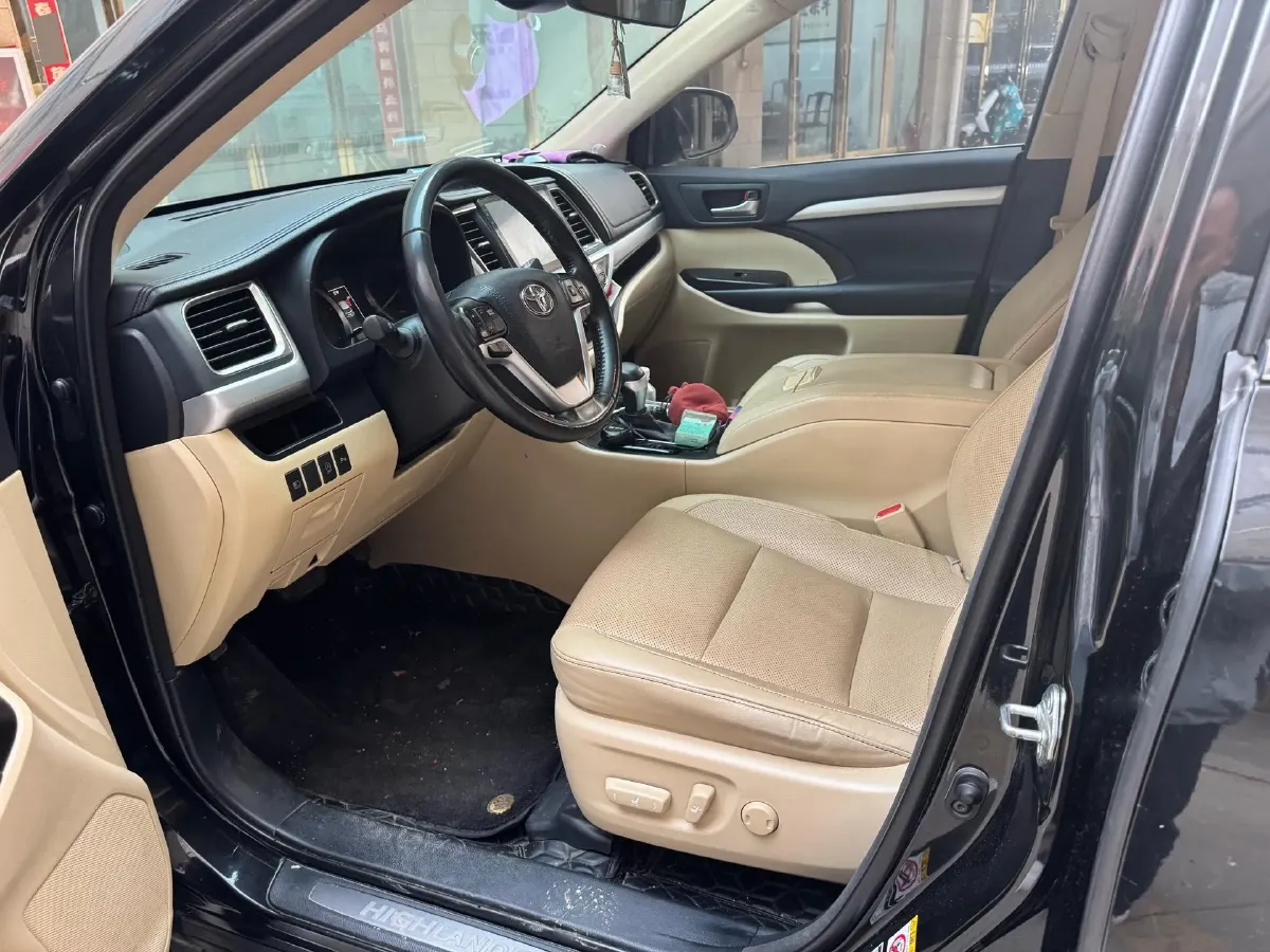 2018 Toyota Highlander 2.0T 220HP L4 6AT,autocango,china used car exporter,china ev exporter,chinese used car exporter,chinese used ev exporter