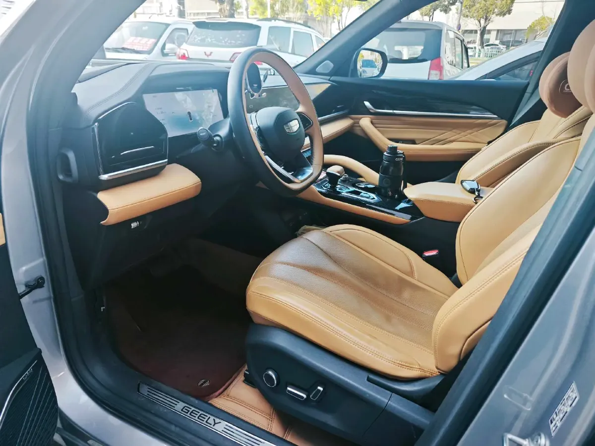 2024 Geely Monjaro 1.5T 163HP L4 3DHT Hybrid,autocango,china used car exporter,china ev exporter,chinese used car exporter,chinese used ev exporter