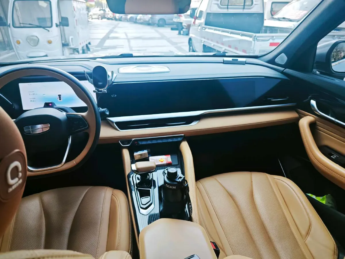 2024 Geely Monjaro 1.5T 163HP L4 3DHT Hybrid,autocango,china used car exporter,china ev exporter,chinese used car exporter,chinese used ev exporter