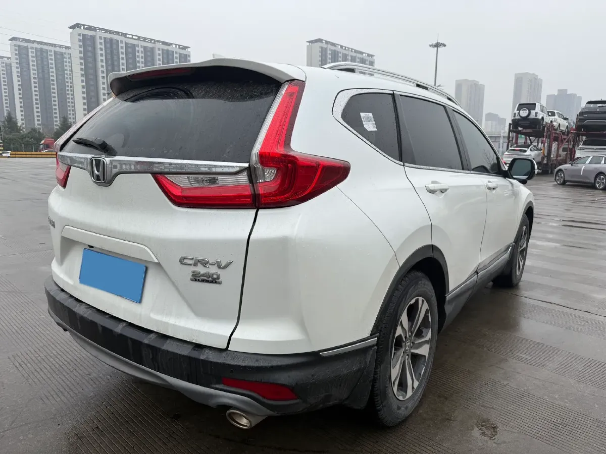 2017 Honda CR-V 1.5T 193HP L4 CVT,autocango,china used car exporter,china ev exporter,chinese used car exporter,chinese used ev exporter